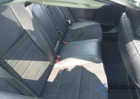 2015 Toyota Camry Le/Xle/Se/Xse z USA, uszkodzony, nr VIN 4T1BF1FK3FU965793